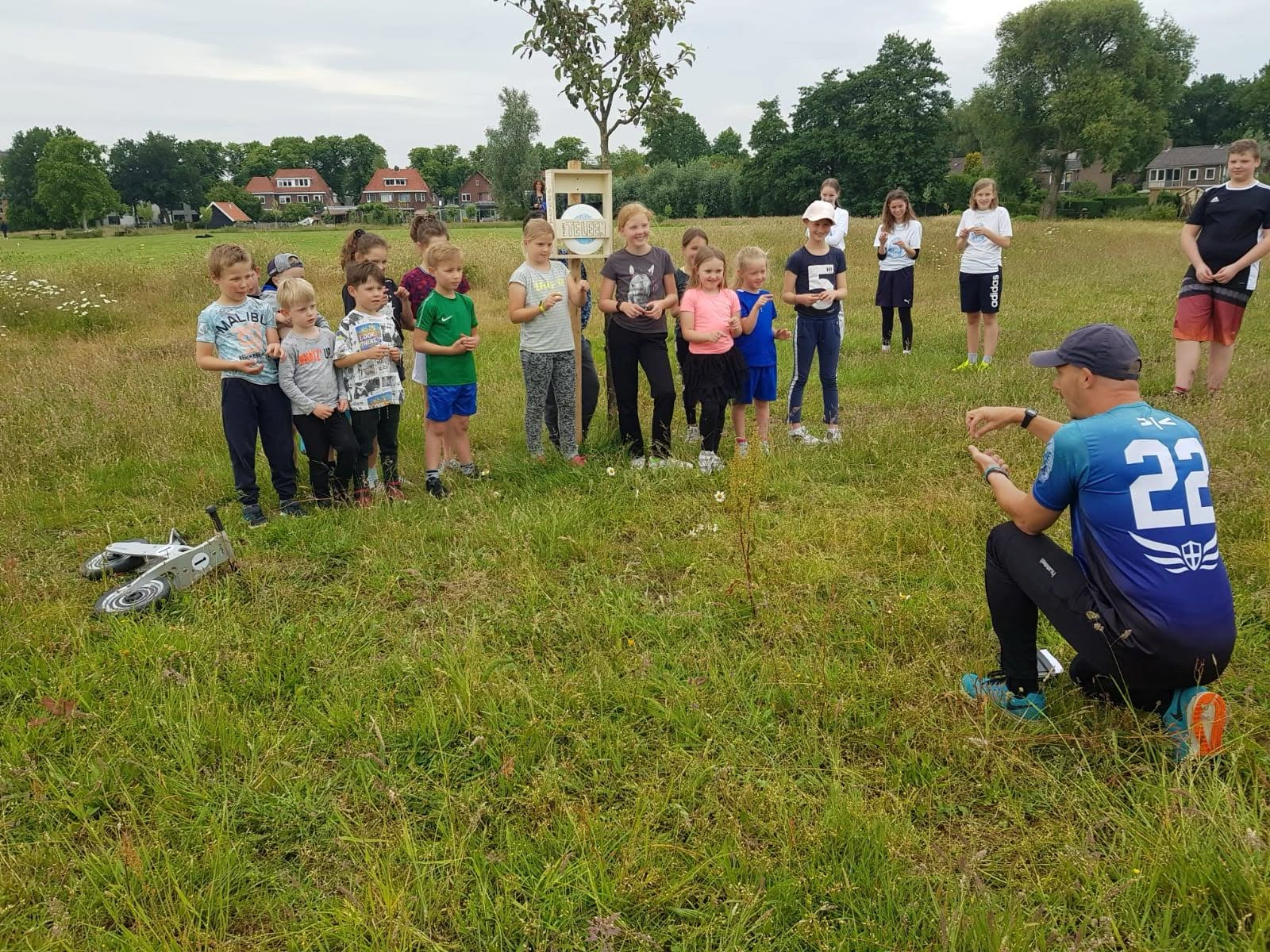 Ultimate Frisbee clinic in action 6